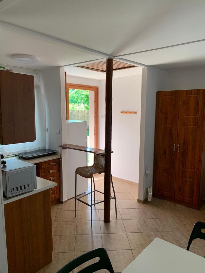 Mineral Apartman Crystal Sostofurdo Zewnętrze zdjęcie